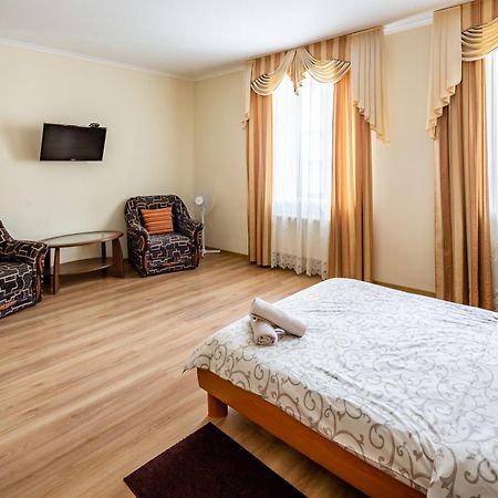 Apartment On Yana Zhizhky Lviv Rom bilde