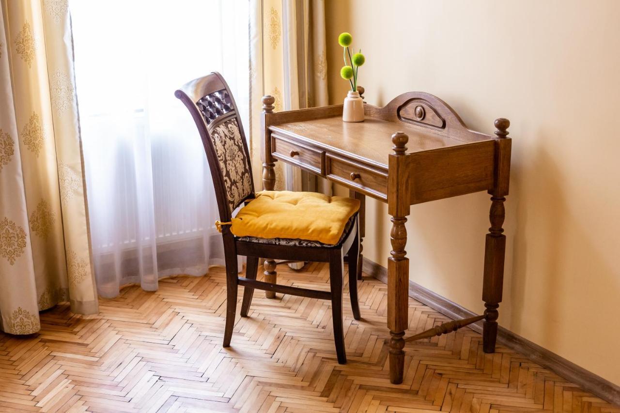 Apartment On Yana Zhizhky Lviv Eksteriør bilde