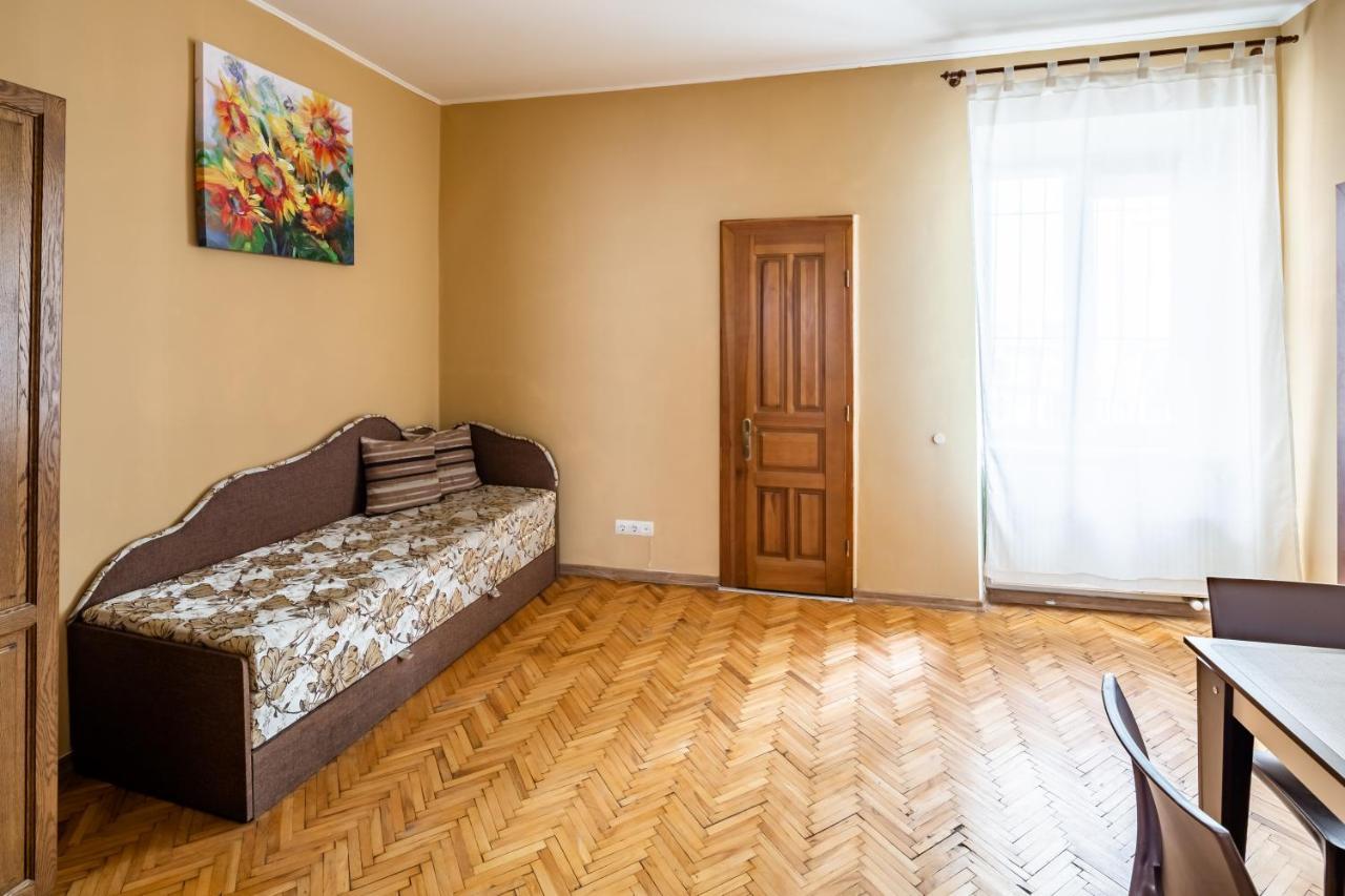 Apartment On Yana Zhizhky Lviv Eksteriør bilde