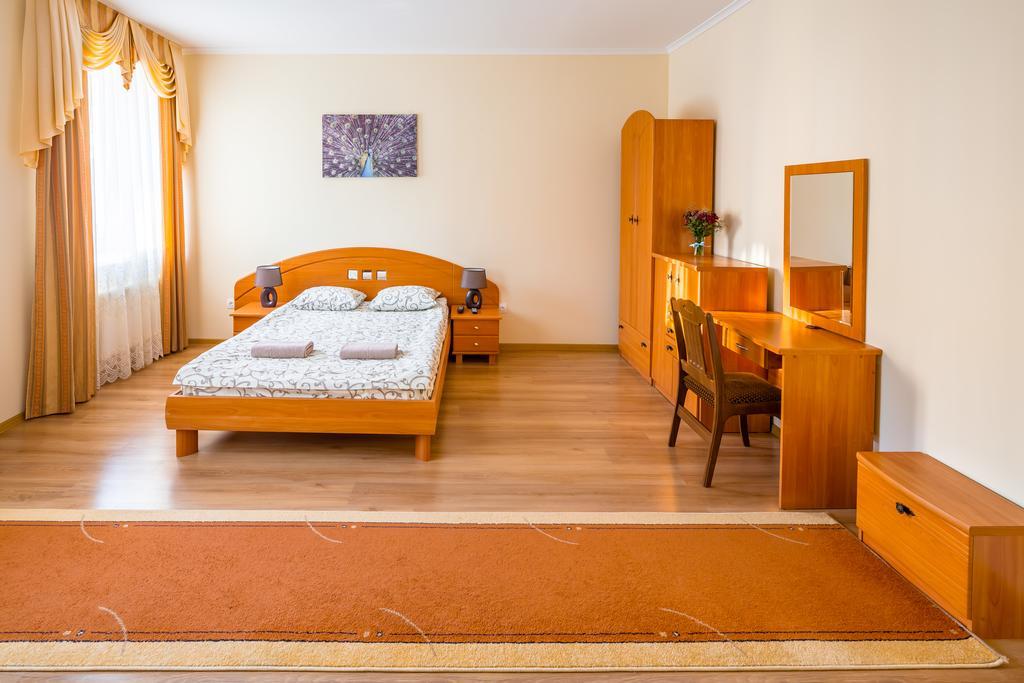 Apartment On Yana Zhizhky Lviv Eksteriør bilde